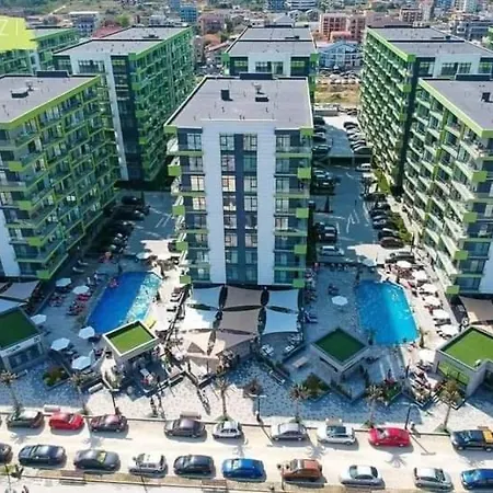 Seafront Pool & Mamaia Nord Apartment *