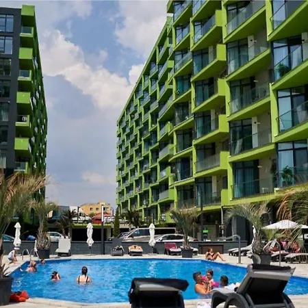 Seafront Pool & Mamaia Nord * Navodari